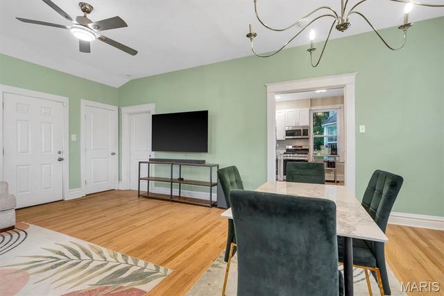 9103 Shelley Avenue, Overland, MO 63114