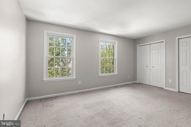 5827 RICHARDSON MEWS SQ, Halethorpe, MD 21227