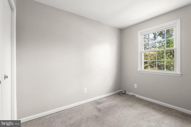 5827 RICHARDSON MEWS SQ, Halethorpe, MD 21227