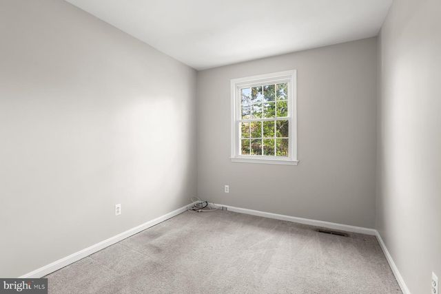 5827 RICHARDSON MEWS SQ, Halethorpe, MD 21227