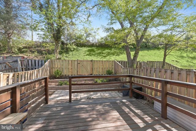 5827 RICHARDSON MEWS SQ, Halethorpe, MD 21227