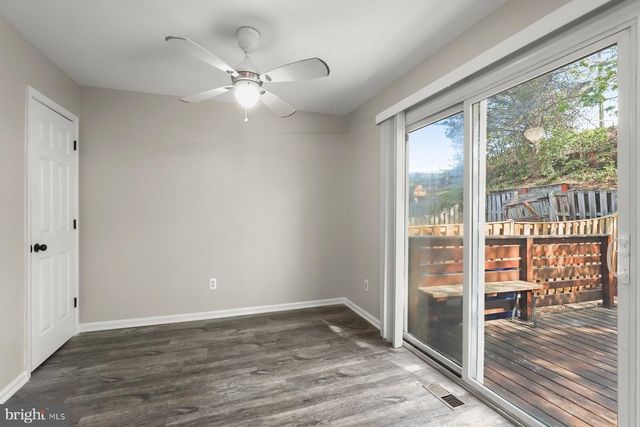 5827 RICHARDSON MEWS SQ, Halethorpe, MD 21227