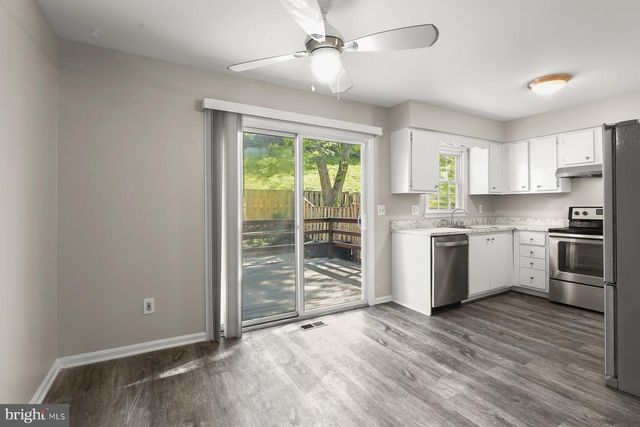 5827 RICHARDSON MEWS SQ, Halethorpe, MD 21227