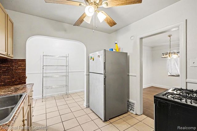 20015 Stotter Street, Detroit, MI 48234