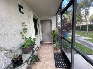 16240 Laurel Drive 101, Weston, FL 33326