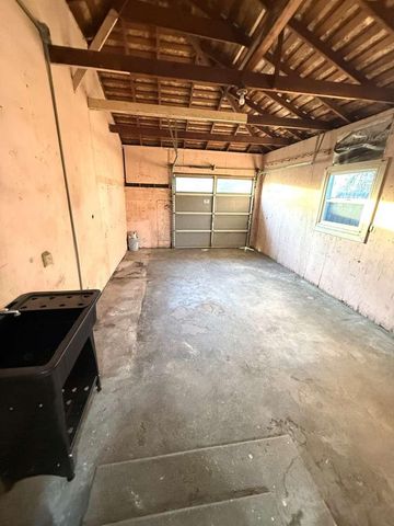 520 Colfax Ave, Modesto, CA 95354