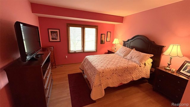 41365 FORTUNA DRIVE E, Clinton Charter Township, MI 48038