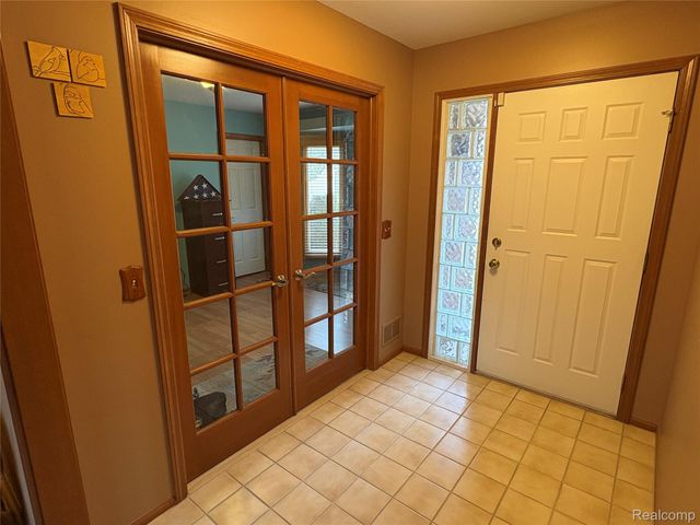 41365 FORTUNA DRIVE E, Clinton Charter Township, MI 48038