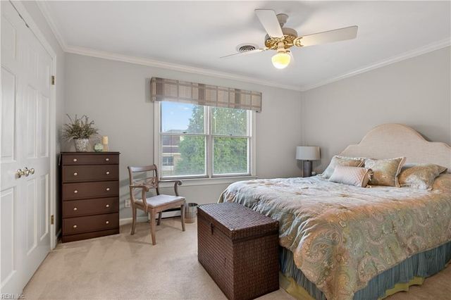 764 Largo DR, Virginia Beach, VA 23464