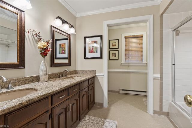 764 Largo DR, Virginia Beach, VA 23464