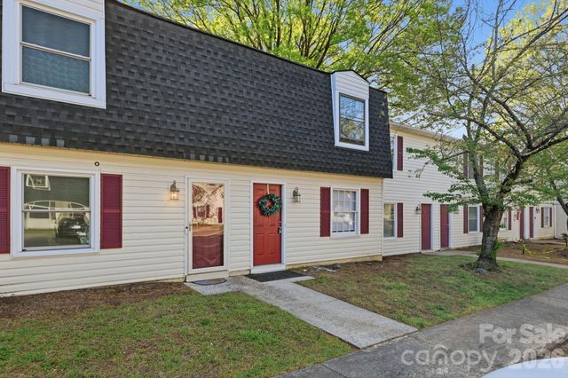 2220 Yorkhills Drive 2, Charlotte, NC 28217