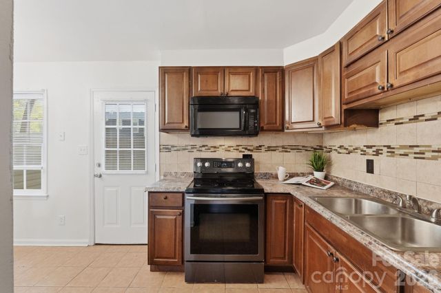 2220 Yorkhills Drive 2, Charlotte, NC 28217