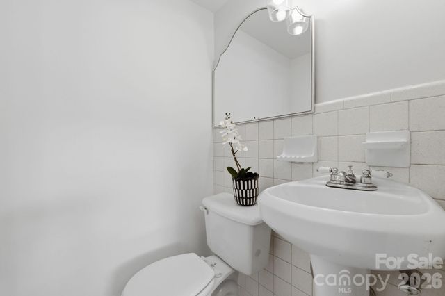 2220 Yorkhills Drive 2, Charlotte, NC 28217