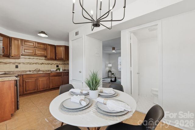 2220 Yorkhills Drive 2, Charlotte, NC 28217