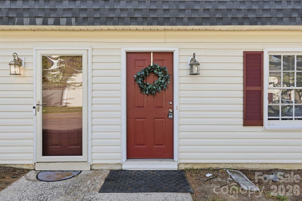 2220 Yorkhills Drive 2, Charlotte, NC 28217