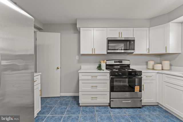 853 LENTON AVE, Baltimore, MD 21212