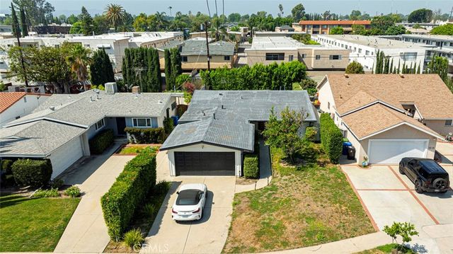 5515 Hermitage Avenue, Valley Village, CA 91607