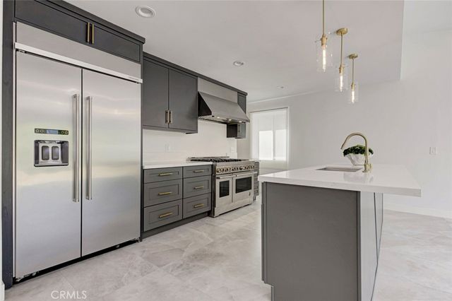 5515 Hermitage Avenue, Valley Village, CA 91607