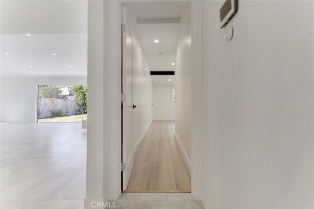 5515 Hermitage Avenue, Valley Village, CA 91607