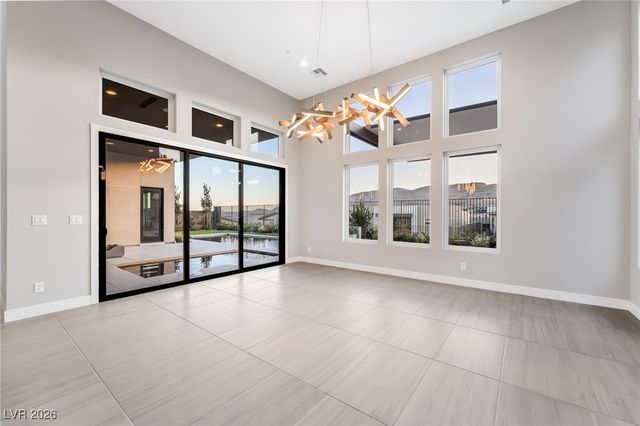 10995 Desert Heights Avenue, Las Vegas, NV 89135