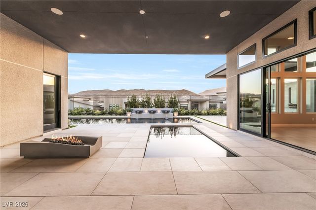 10995 Desert Heights Avenue, Las Vegas, NV 89135