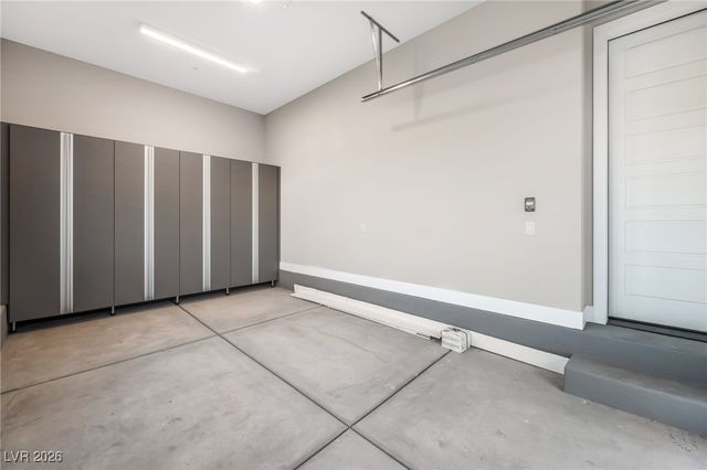 10995 Desert Heights Avenue, Las Vegas, NV 89135