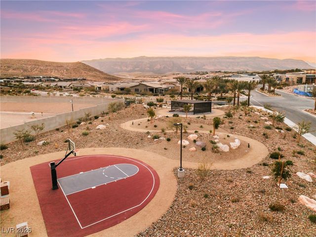 10995 Desert Heights Avenue, Las Vegas, NV 89135