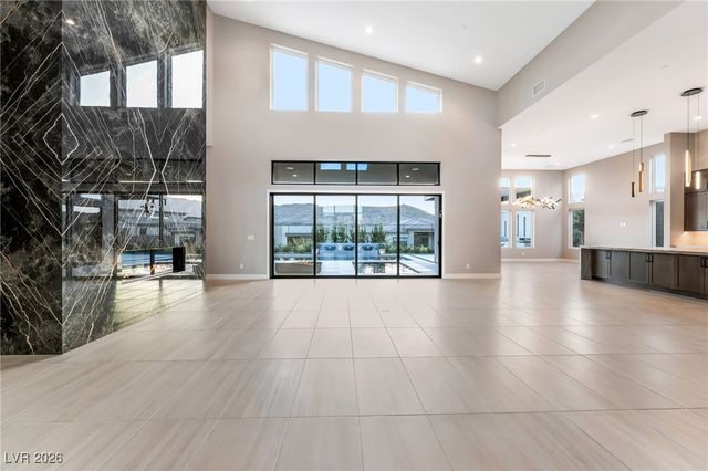 10995 Desert Heights Avenue, Las Vegas, NV 89135