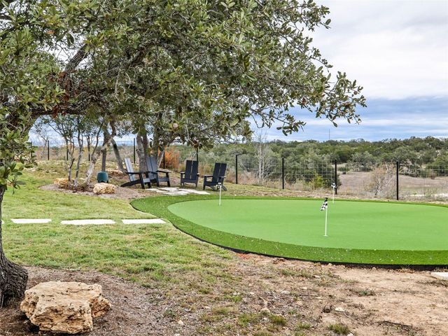 488 Dario DR, Dripping Springs, TX 78620