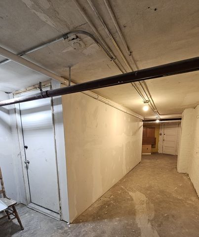 3206 W 66th Street, Chicago, IL 60629