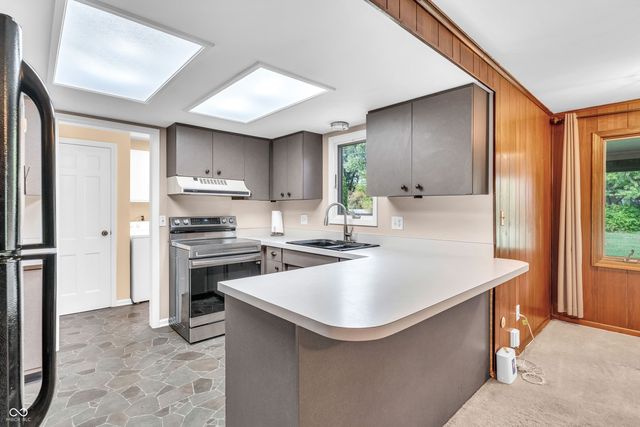 7694 Poplar Road, Brownsburg, IN 46112