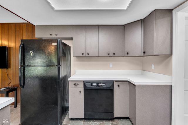 7694 Poplar Road, Brownsburg, IN 46112