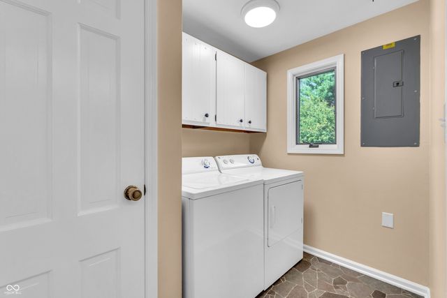 7694 Poplar Road, Brownsburg, IN 46112