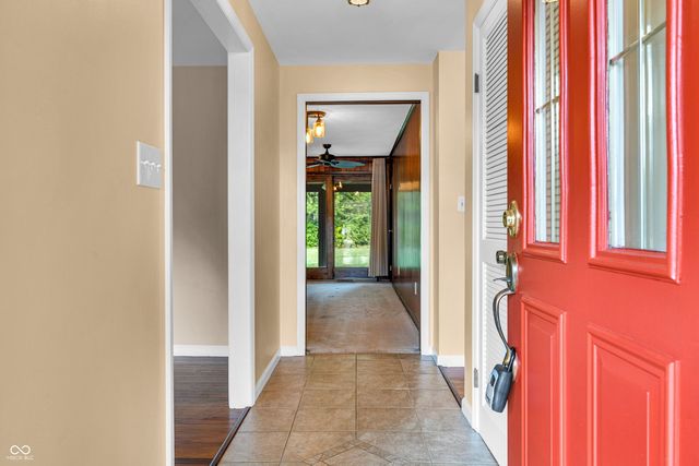 7694 Poplar Road, Brownsburg, IN 46112