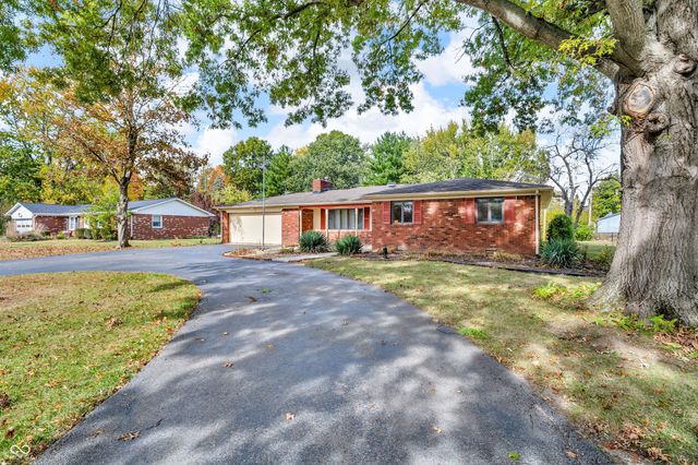 7694 Poplar Road, Brownsburg, IN 46112