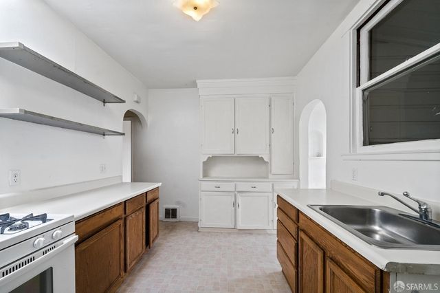 37 Sussex Street, San Francisco, CA 94131