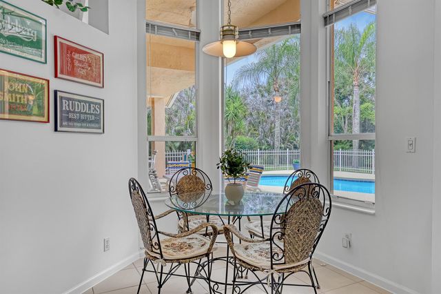 559 SW Squire Johns Lane, Palm City, FL 34990