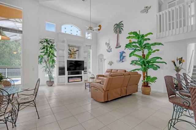 559 SW Squire Johns Lane, Palm City, FL 34990