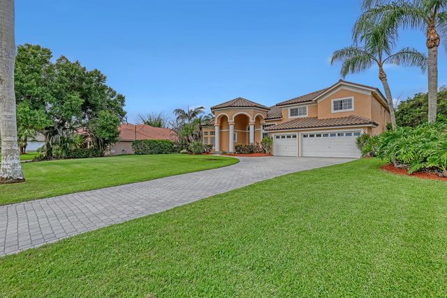 559 SW Squire Johns Lane, Palm City, FL 34990