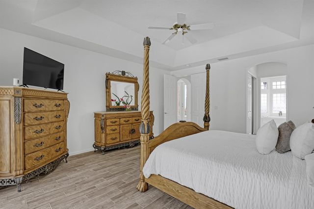 559 SW Squire Johns Lane, Palm City, FL 34990