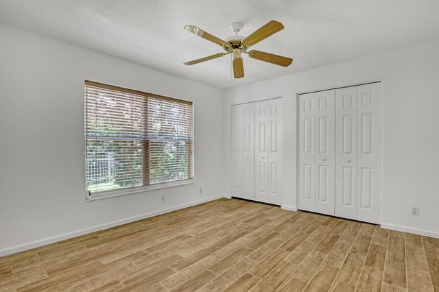559 SW Squire Johns Lane, Palm City, FL 34990