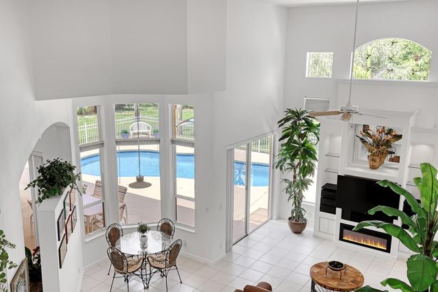 559 SW Squire Johns Lane, Palm City, FL 34990