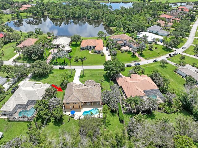 559 SW Squire Johns Lane, Palm City, FL 34990