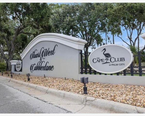 559 SW Squire Johns Lane, Palm City, FL 34990