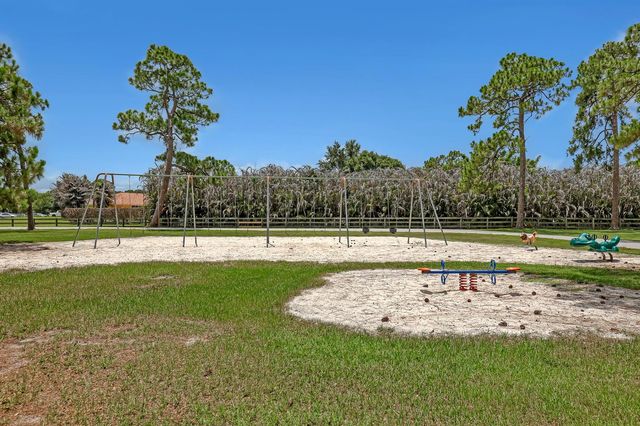 559 SW Squire Johns Lane, Palm City, FL 34990
