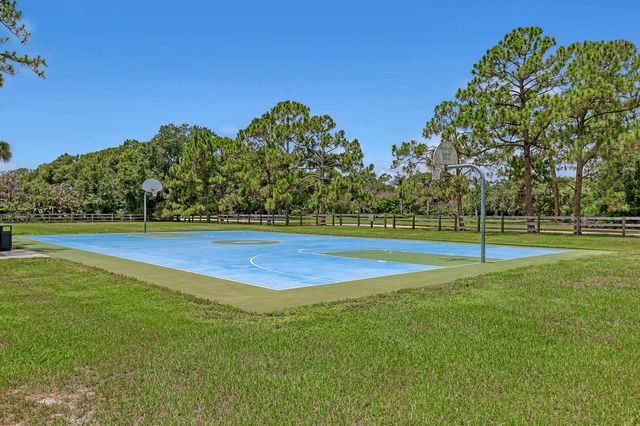 559 SW Squire Johns Lane, Palm City, FL 34990