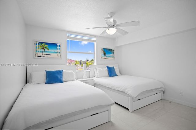 529 E Sheridan St 307, Dania Beach, FL 33004