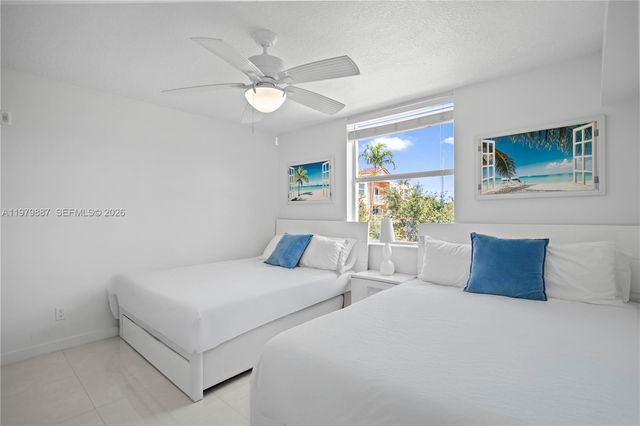 529 E Sheridan St 307, Dania Beach, FL 33004