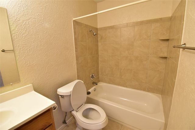 5414 Castleview Lane, Garland, TX 75044