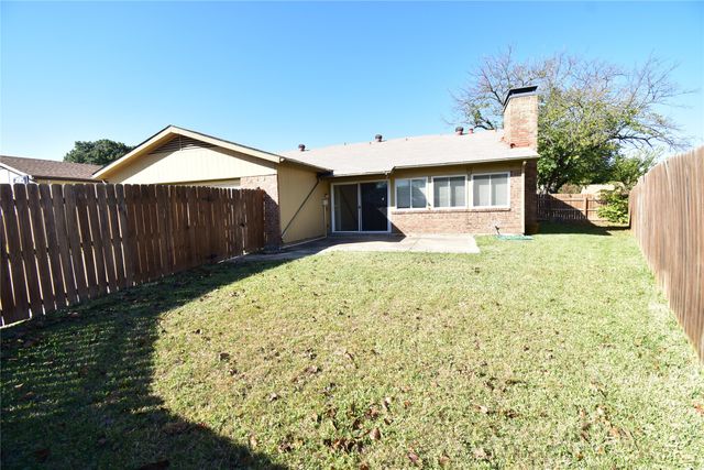 5414 Castleview Lane, Garland, TX 75044